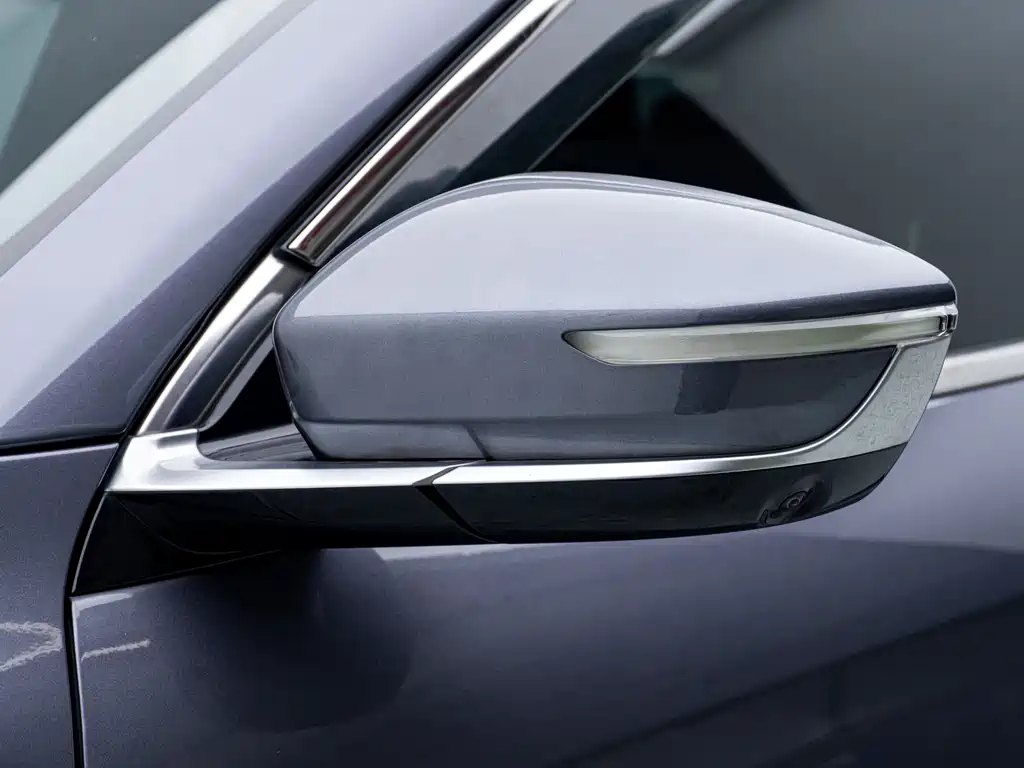 Jetour Jietu X70 PLUS 2023 — фото 12