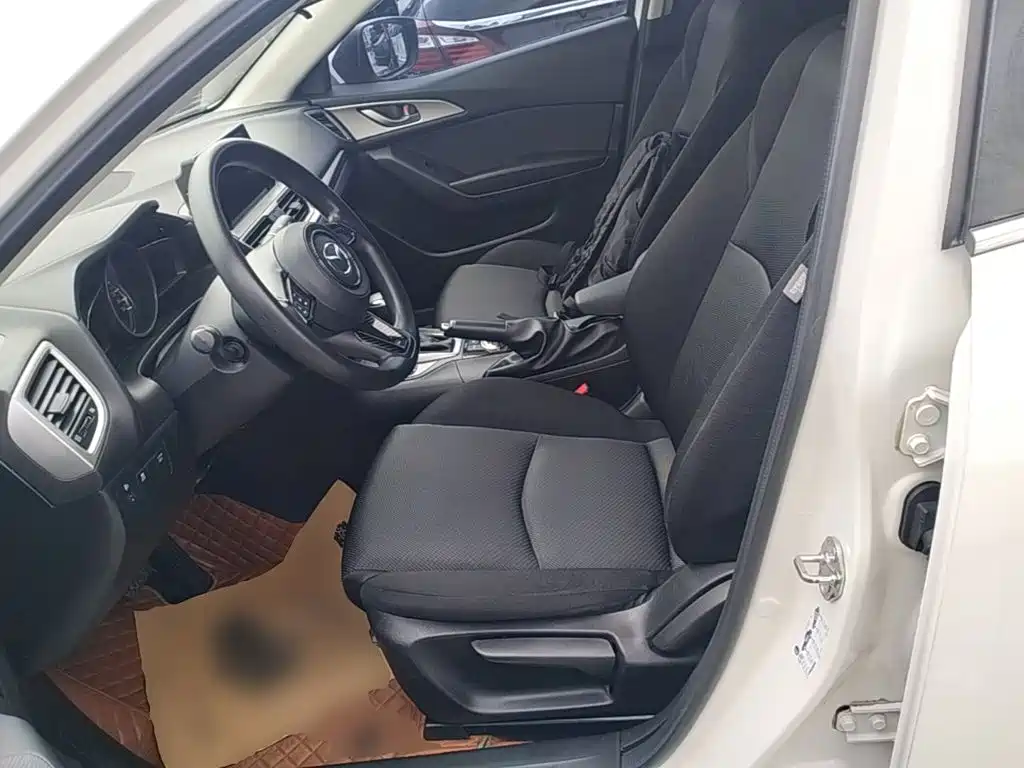 Mazda 3 Angkesela 2019 — фото 15