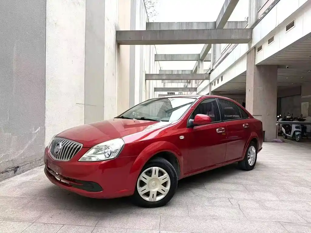 Buick Excelle 2016 — фото 1