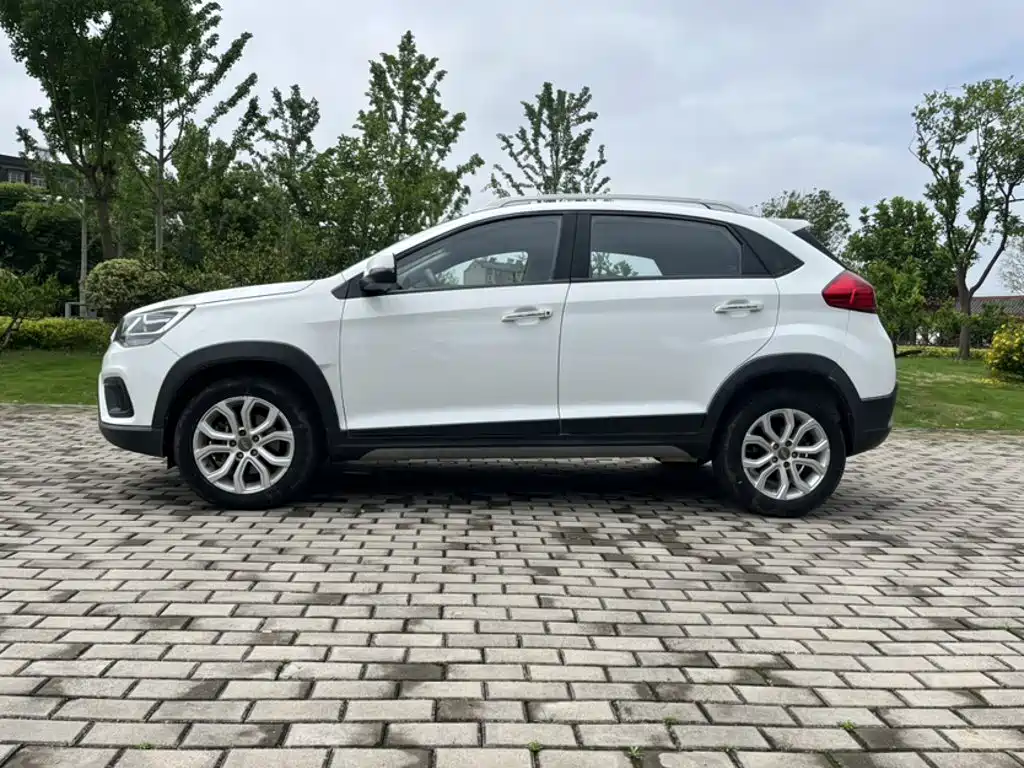 Chery Tiggo 3x 2017 — фото 21
