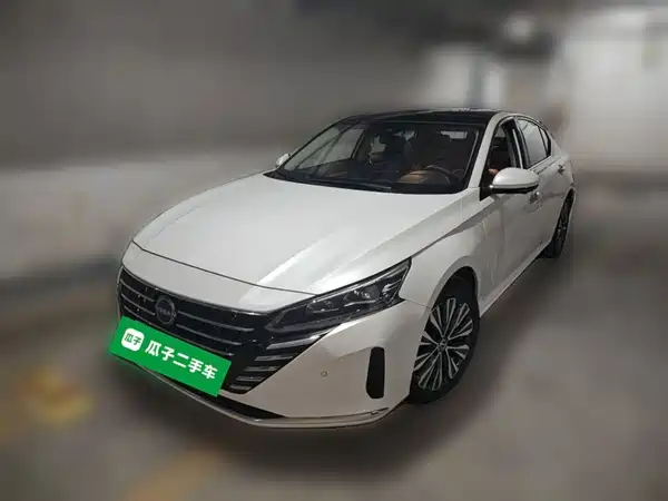 Nissan Teana 2026