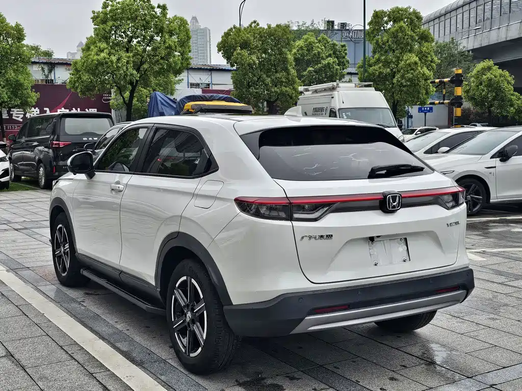 Honda Vezel 2023 — фото 12