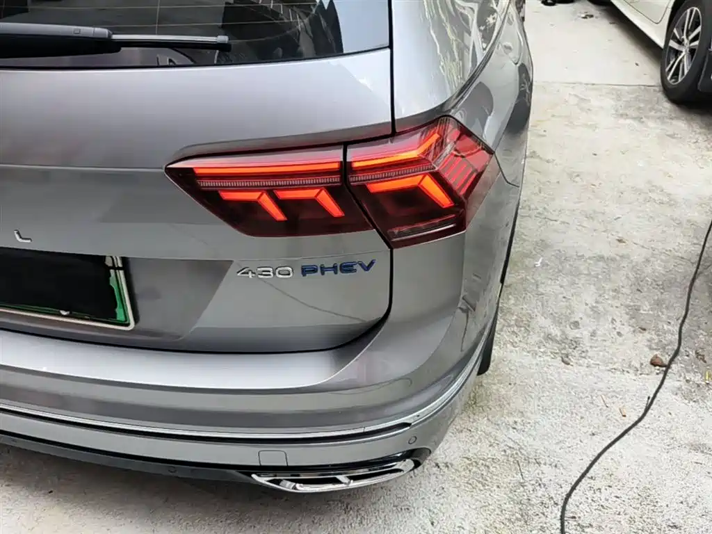 Volkswagen Tiguan L PHEV 2023 — фото 8