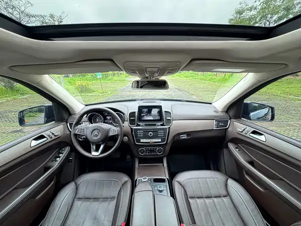 Mercedes-Benz GLE 2018