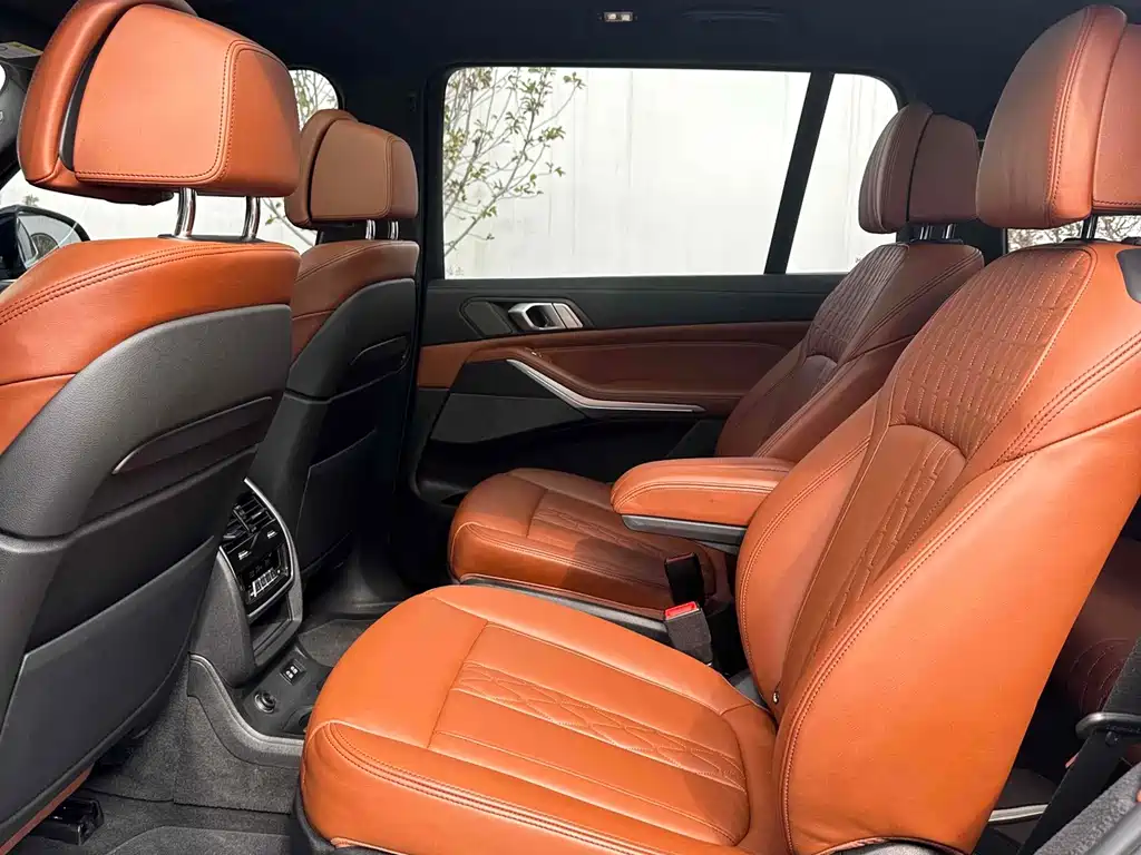 BMW X7 2022 — фото 10
