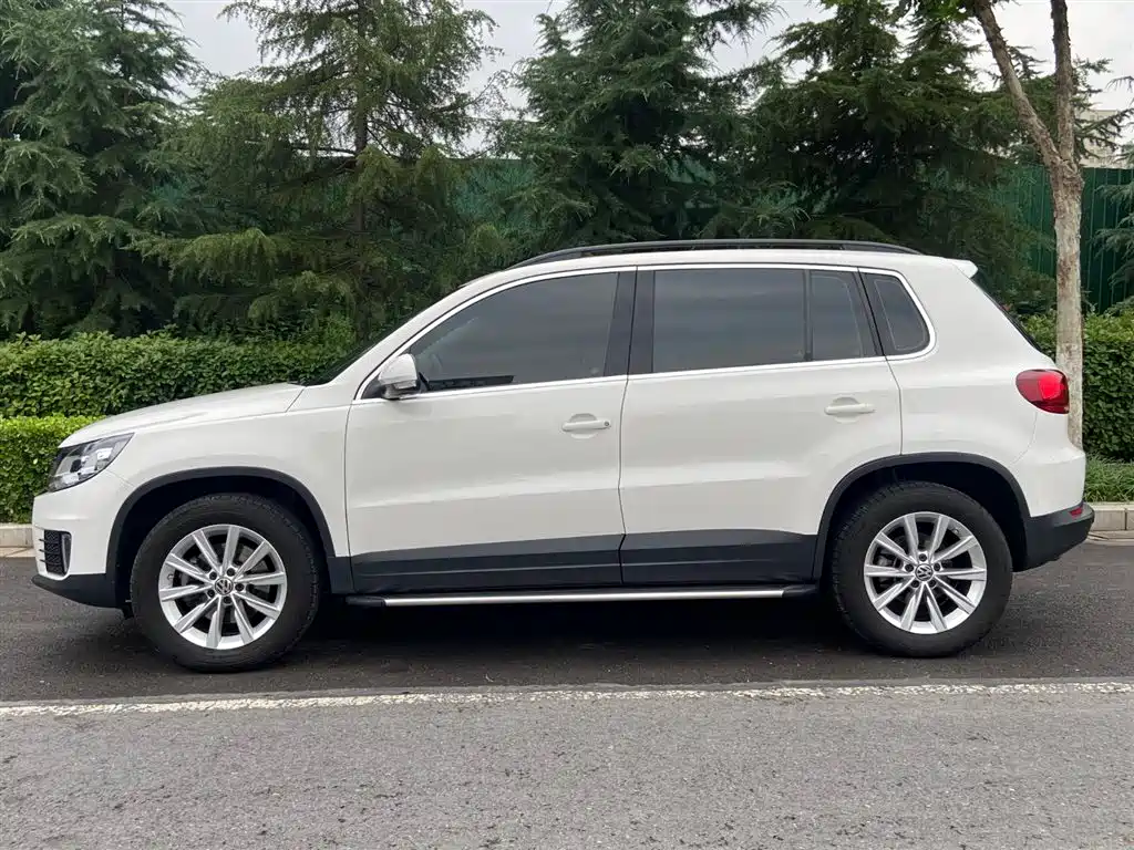 Volkswagen Tiguan 2015 — фото 20