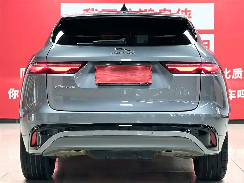 Jaguar F-PACE 2022 — фото 5