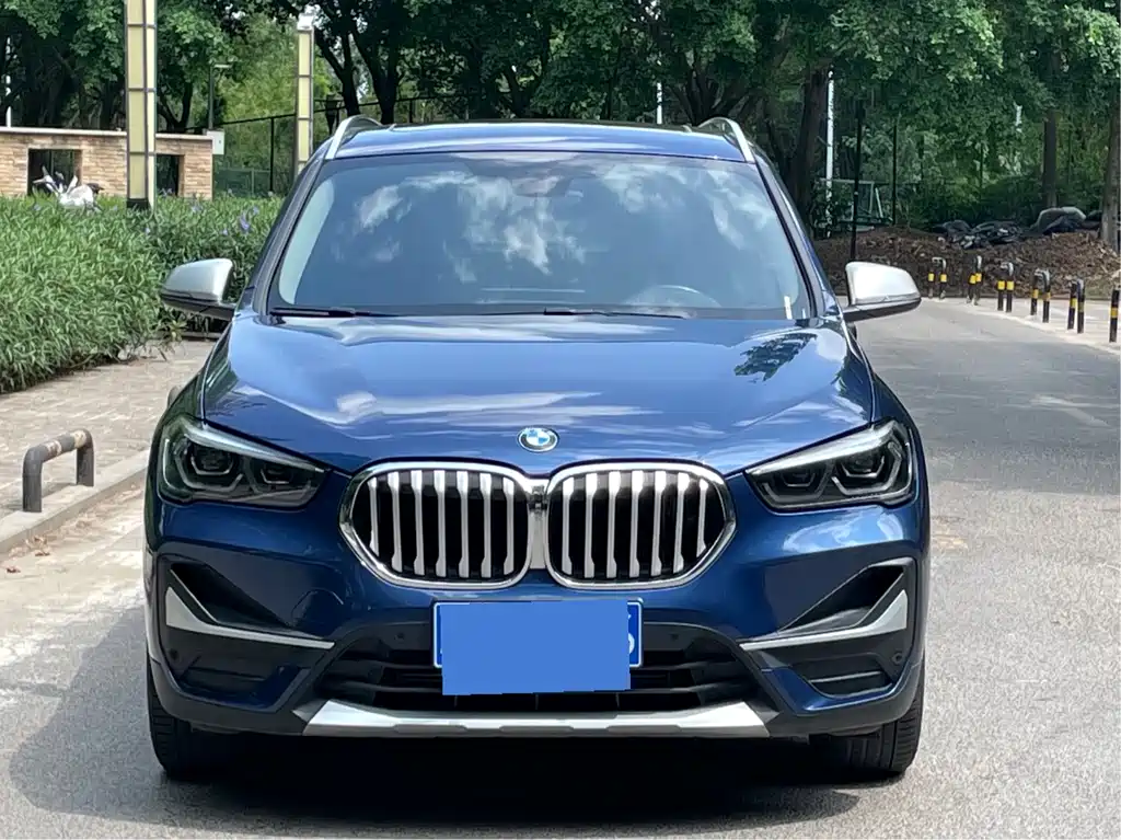 BMW X1 2021 — фото 2