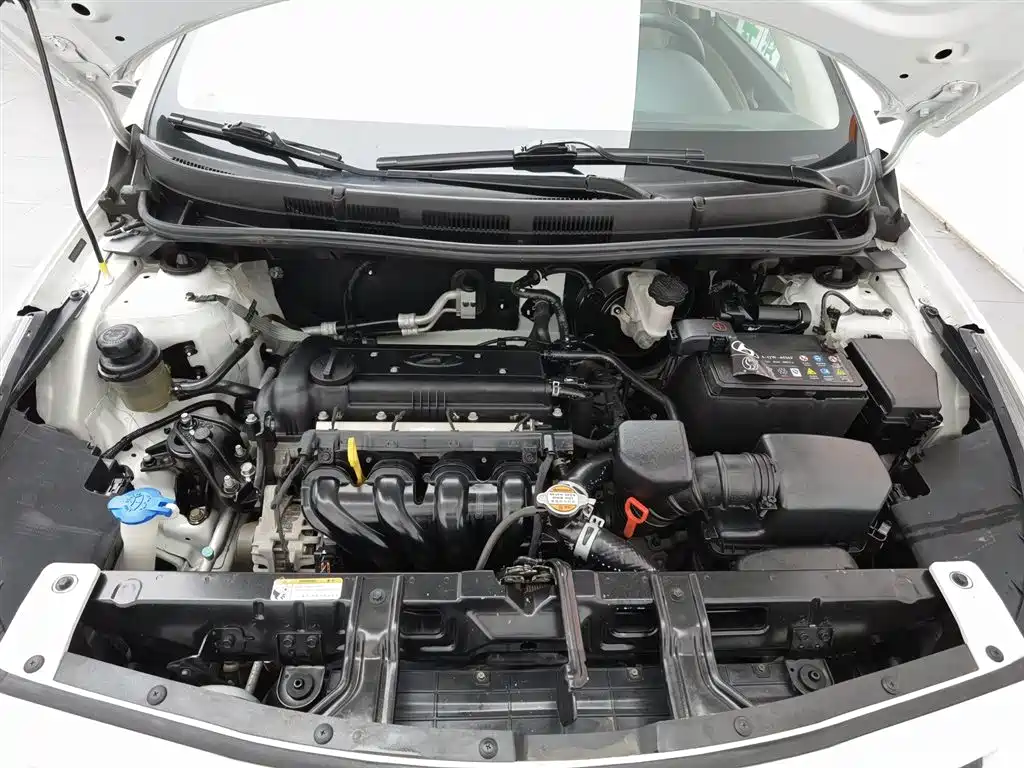 Hyundai Verna 2016 — фото 6