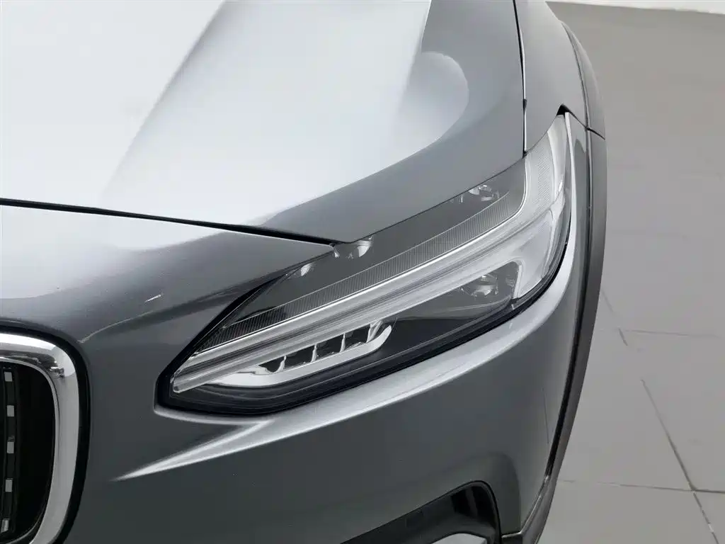 Volvo V90 2018