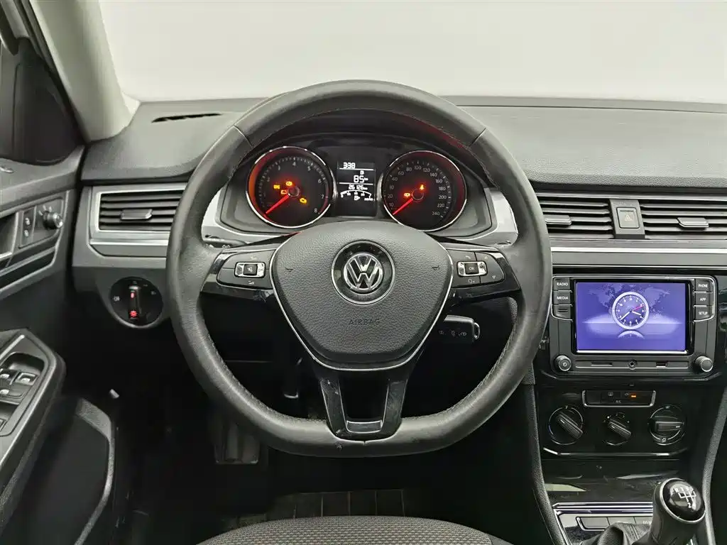 Volkswagen Bora 2021 — фото 11