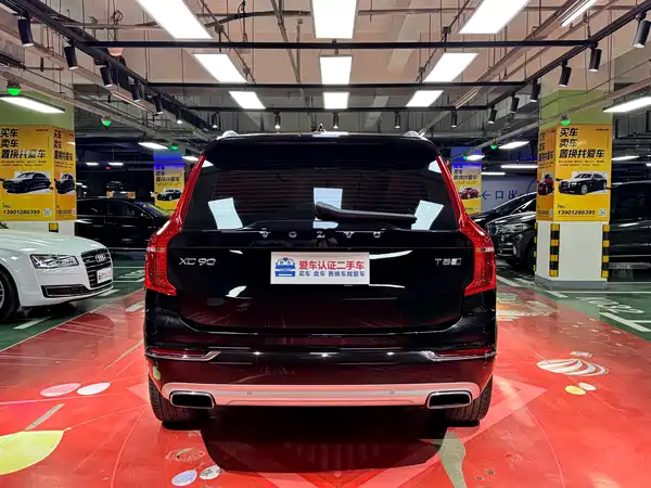 Volvo XC90 2019