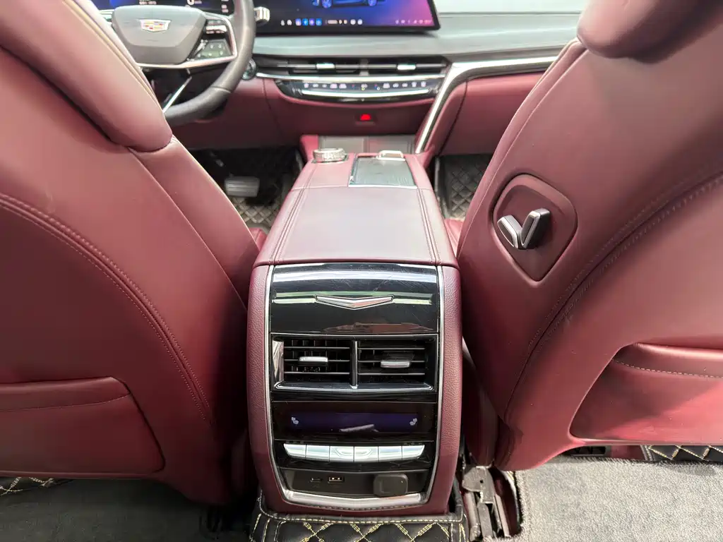 Cadillac CT6 2024 — фото 14