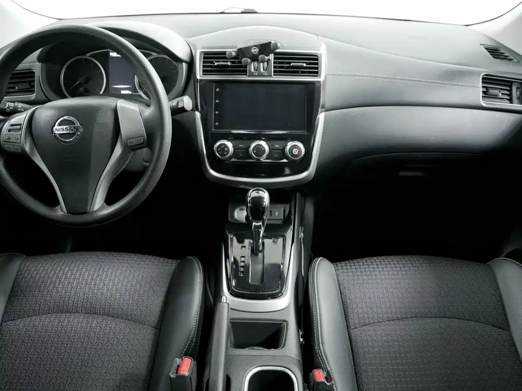 Nissan Tiida 2019 — фото 4
