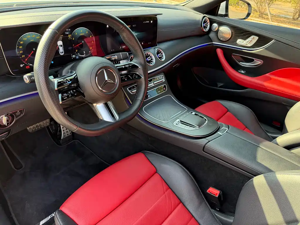 Mercedes-Benz E-Class 2023 — фото 13
