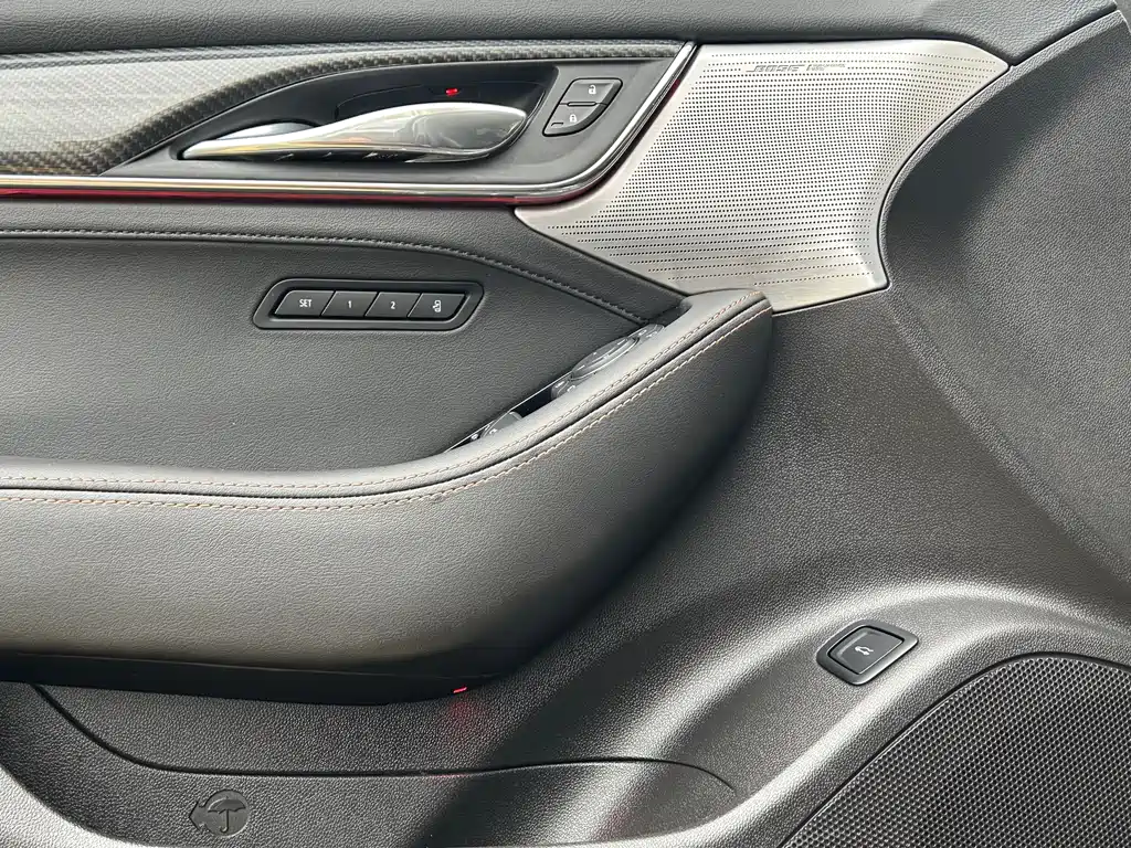 Cadillac CT5 2023 — фото 25