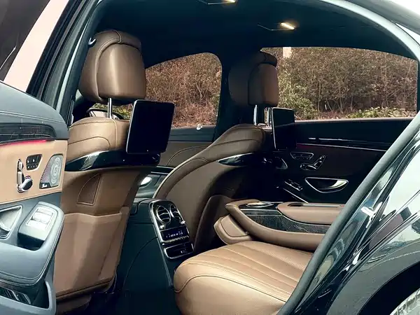 Mercedes-Benz S-Class 2021