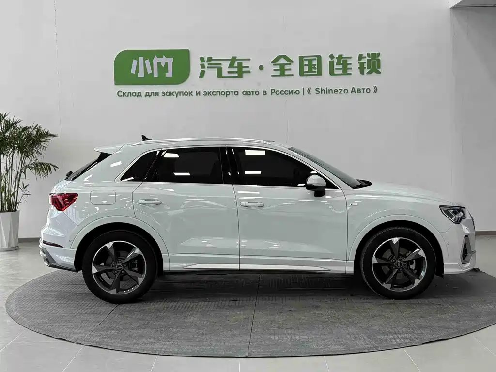 Audi Q3 2022