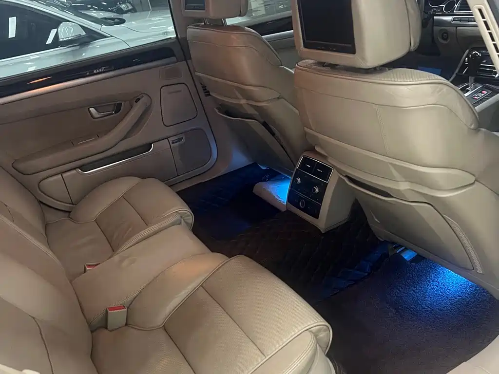 Audi A8 2008