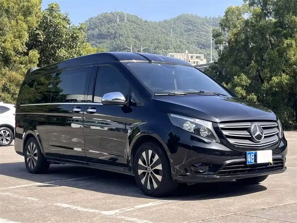 Mercedes-Benz Vito 2022 — фото 3