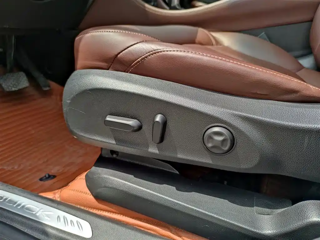Buick Envision Plus 2015 — фото 16