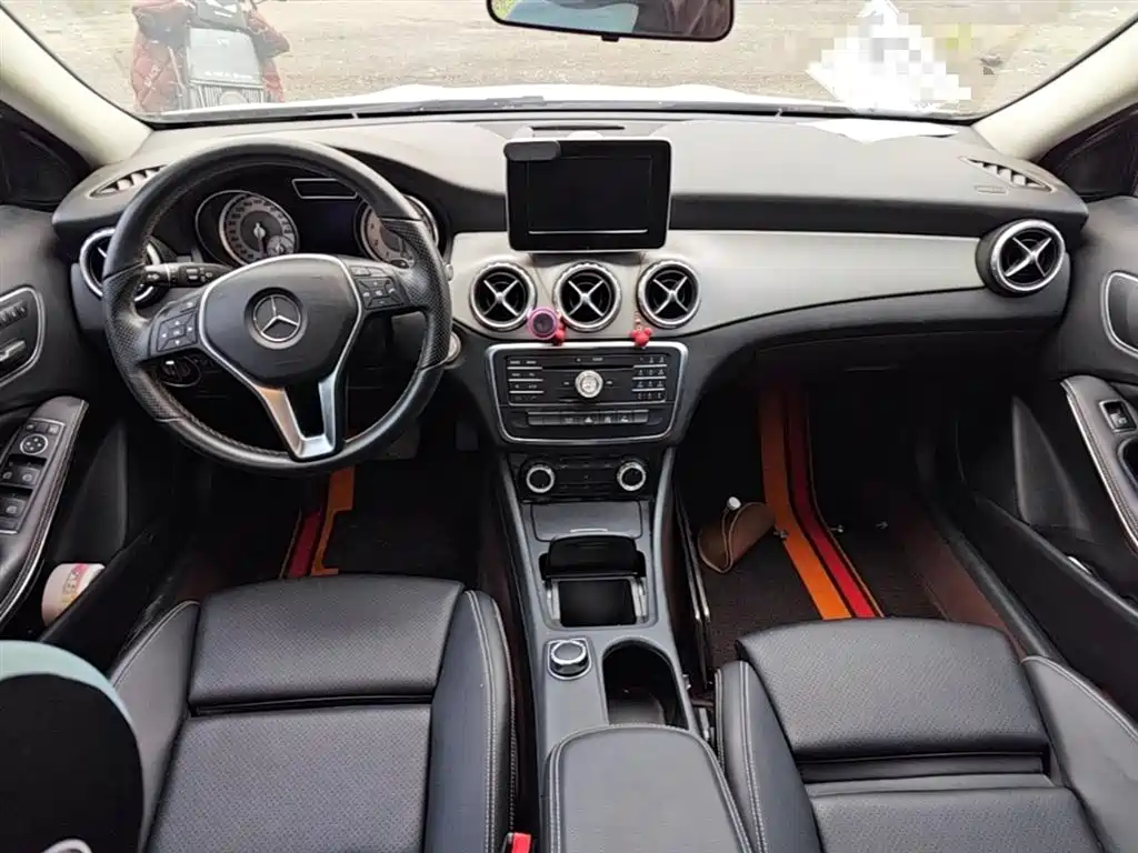 Mercedes-Benz GLA 2017 — фото 10