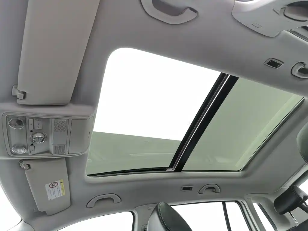 Volkswagen Tiguan 2016 — фото 14