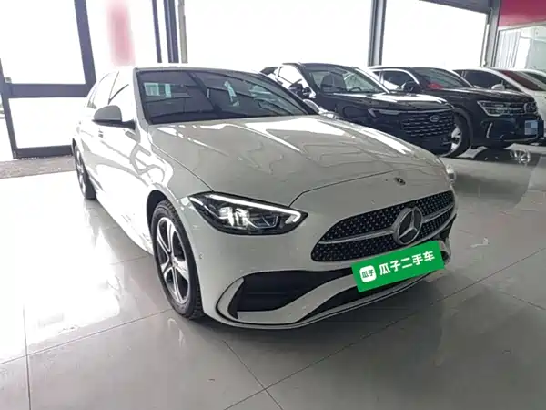 Mercedes-Benz C-Class 2022