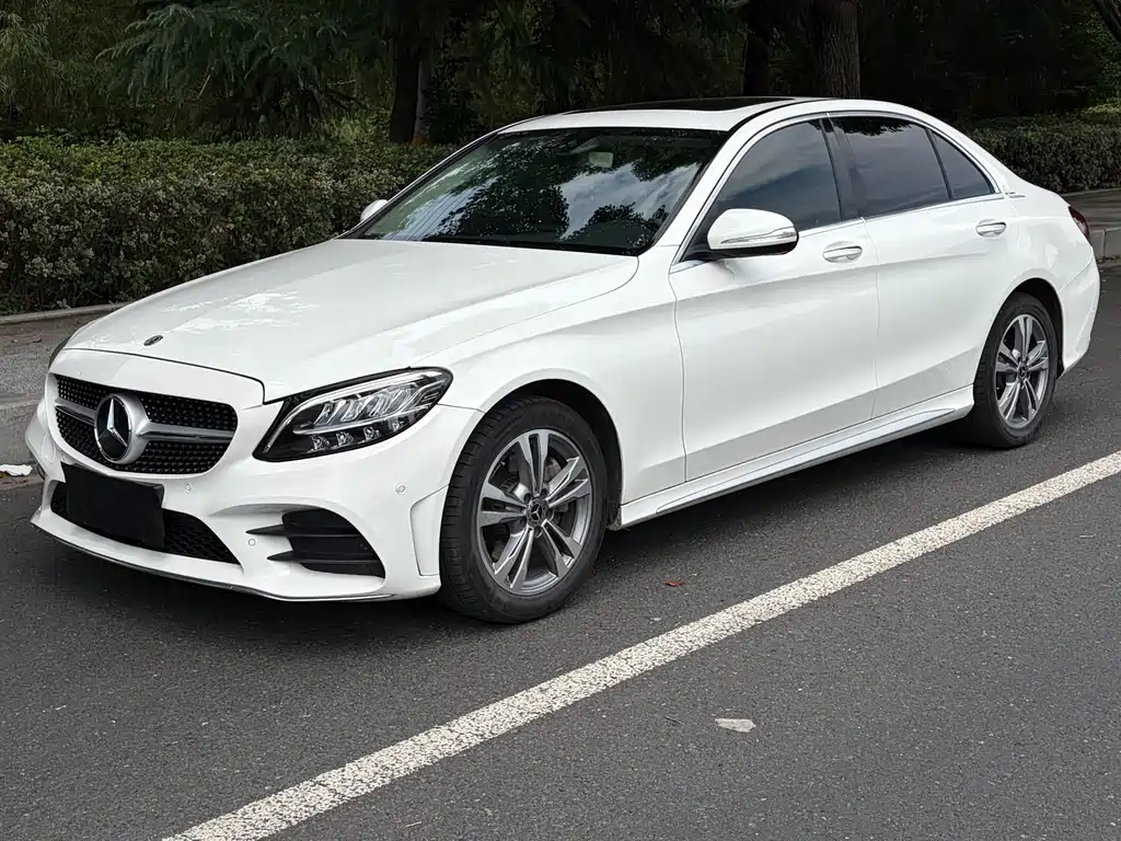 Mercedes-Benz C-Class 2019