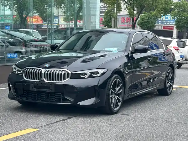 BMW 3 Series 2023