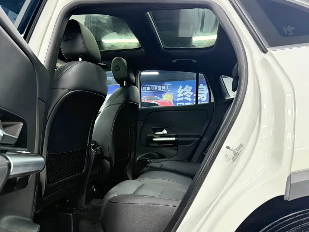 Mercedes-Benz GLA 2022 — фото 17