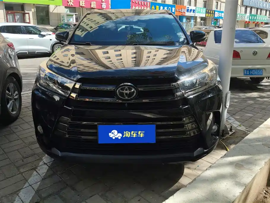 Toyota Highlander 2020 — фото 2