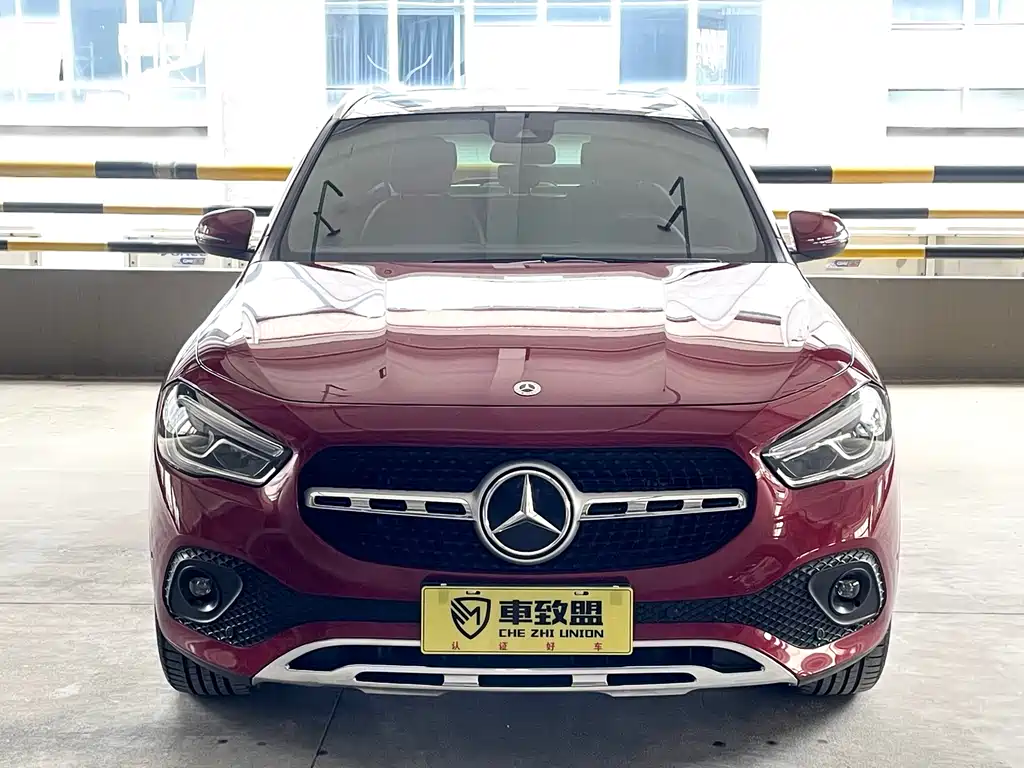 Mercedes-Benz GLA 2023