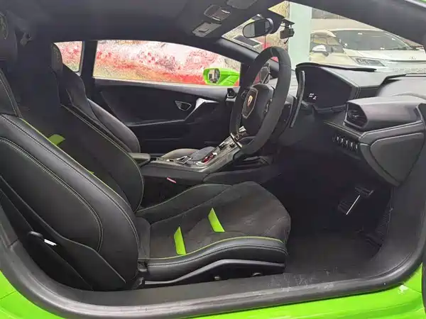 Lamborghini Huracan 2014