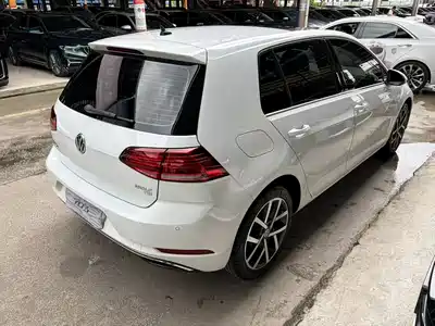 Volkswagen Golf 2020