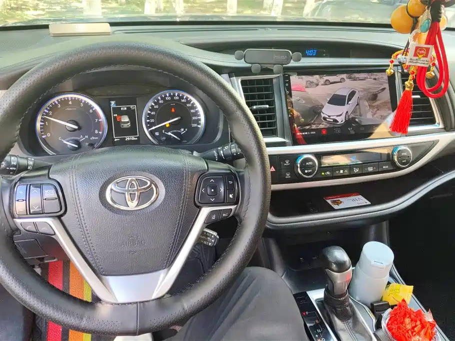 Toyota Highlander 2020 — фото 12