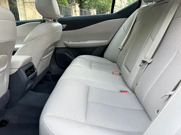 Nissan Teana 2026