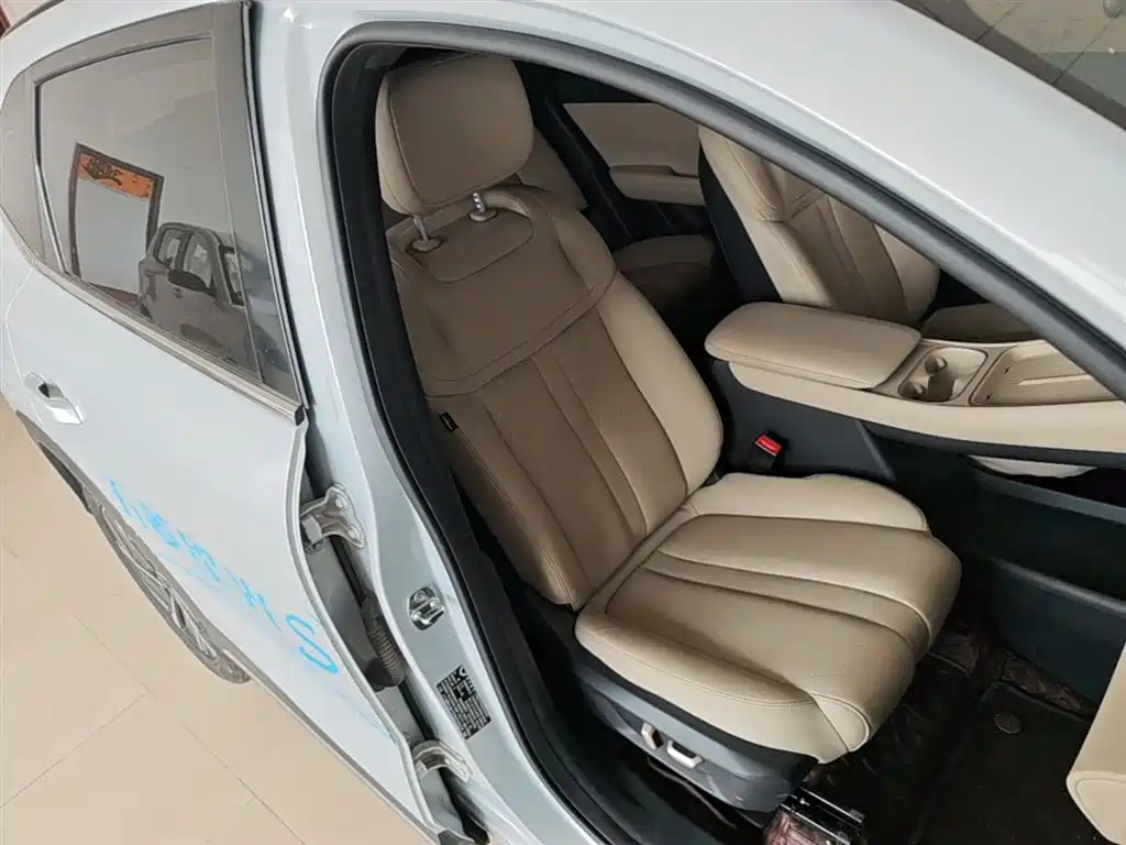 Wuling Xingguang S 2024 — фото 25