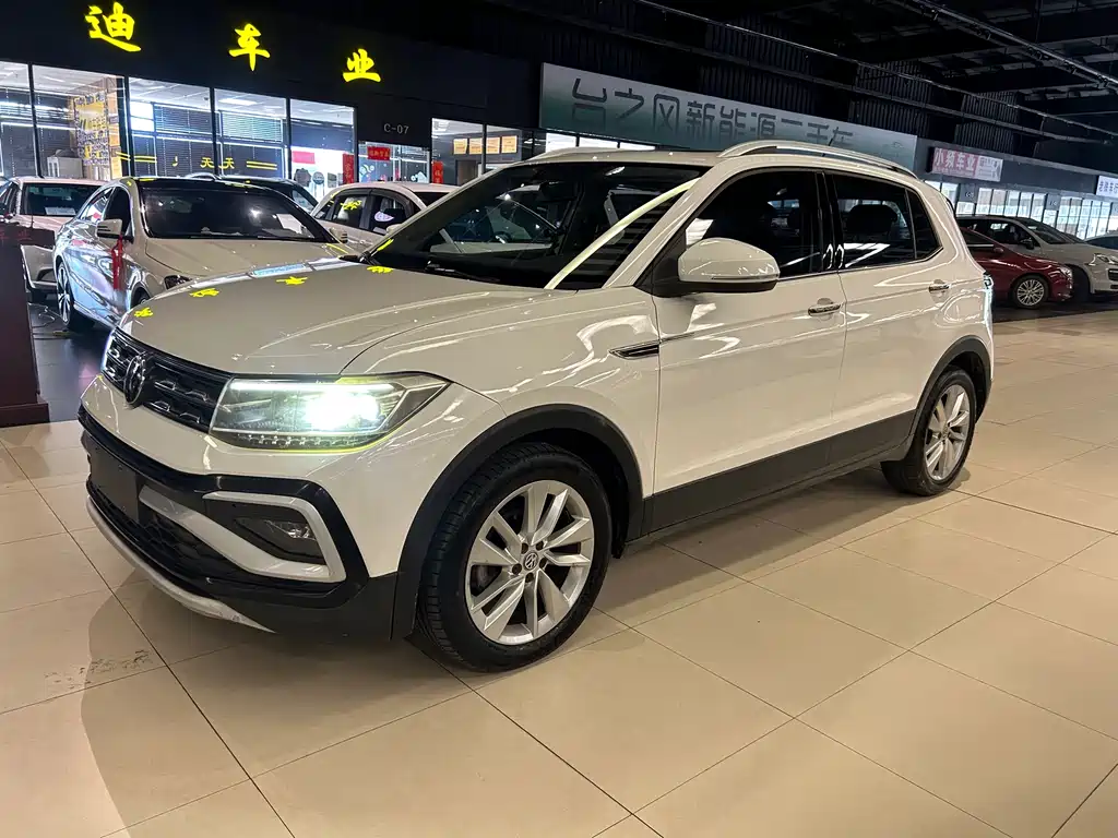 Volkswagen T-Cross 2019