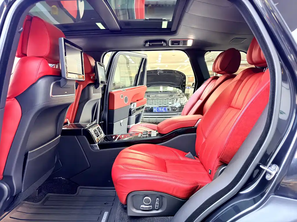 Land Rover Range Rover 2017 — фото 16