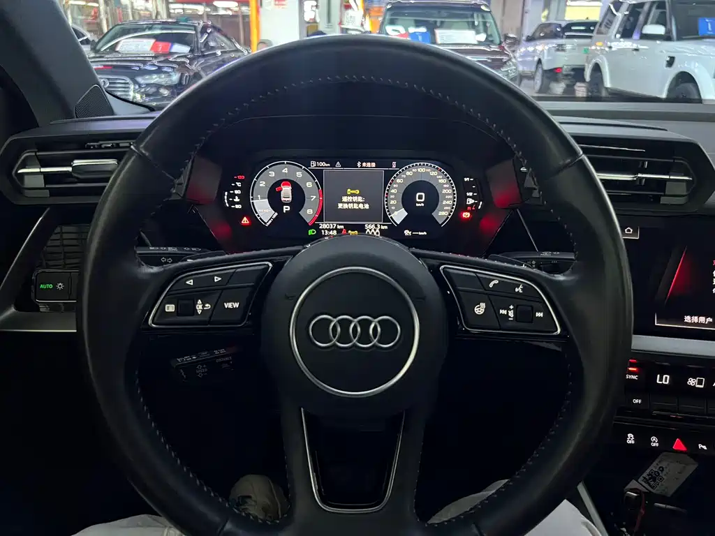 Audi A3 2022 — фото 13