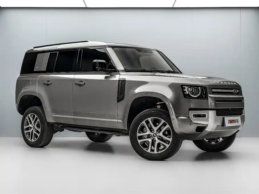 Land Rover Defender 2024 — фото 3