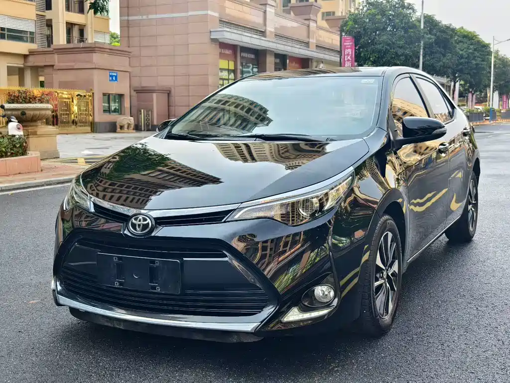 Toyota Levin 2018 — фото 1