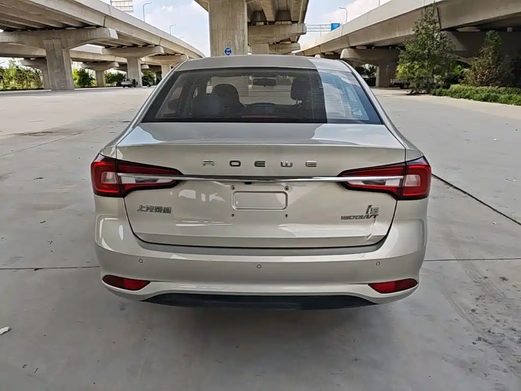 Roewe i5 2021