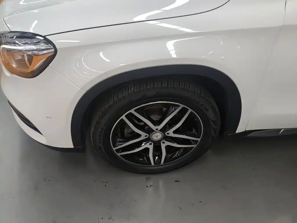 Mercedes-Benz GLA 2015 — фото 23