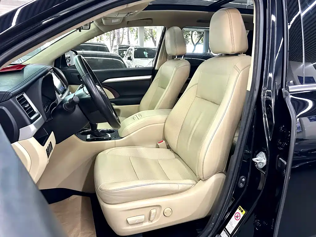 Toyota Highlander 2016 — фото 22