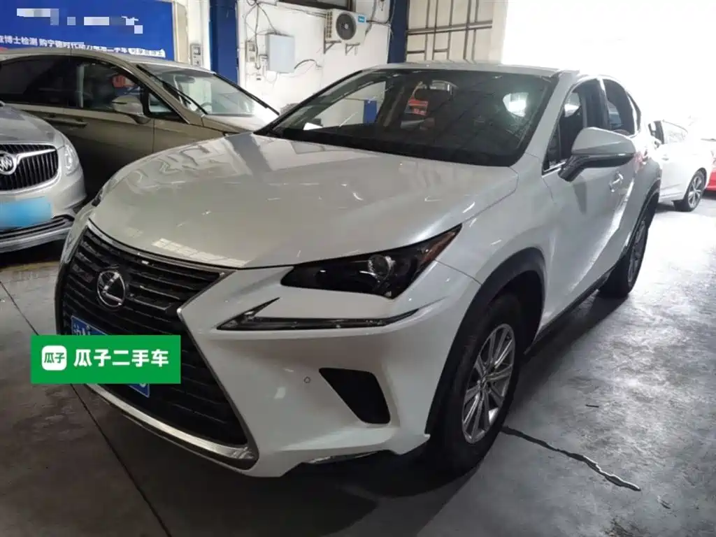 Lexus NX 2021 — фото 2