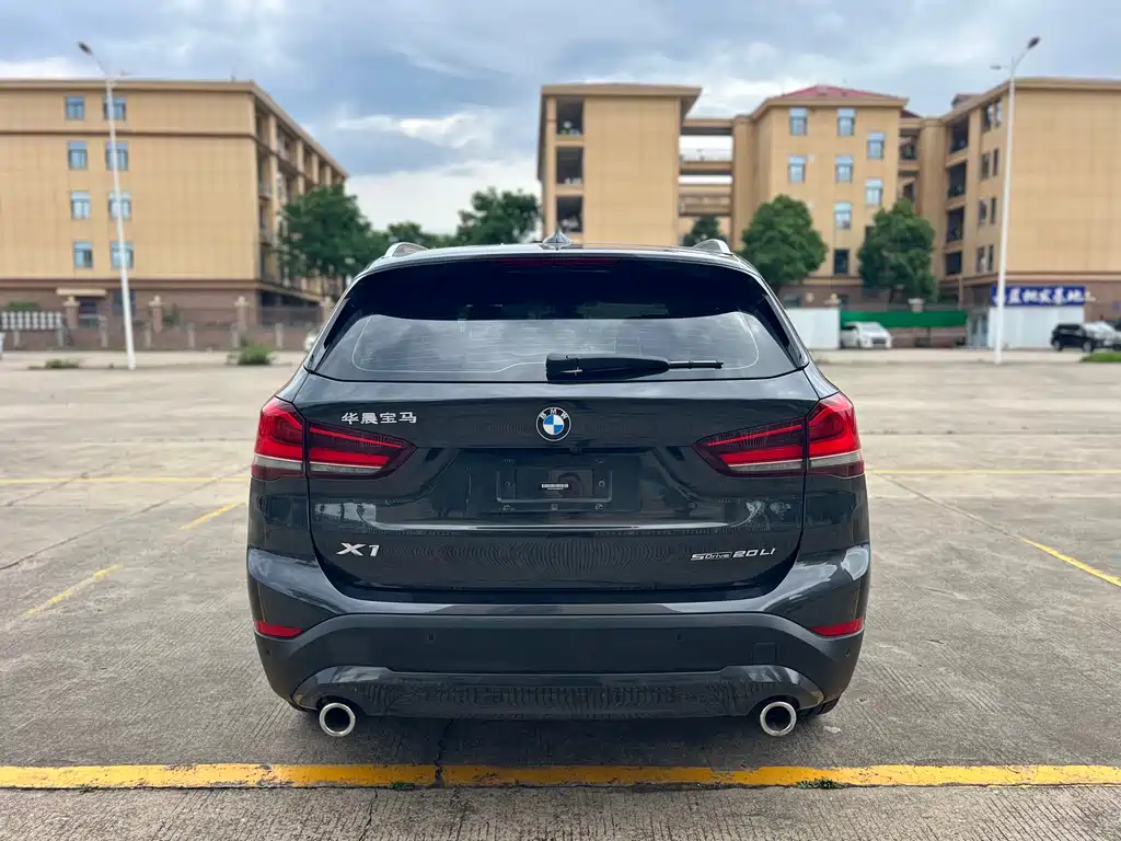 BMW X1 2021 — фото 13