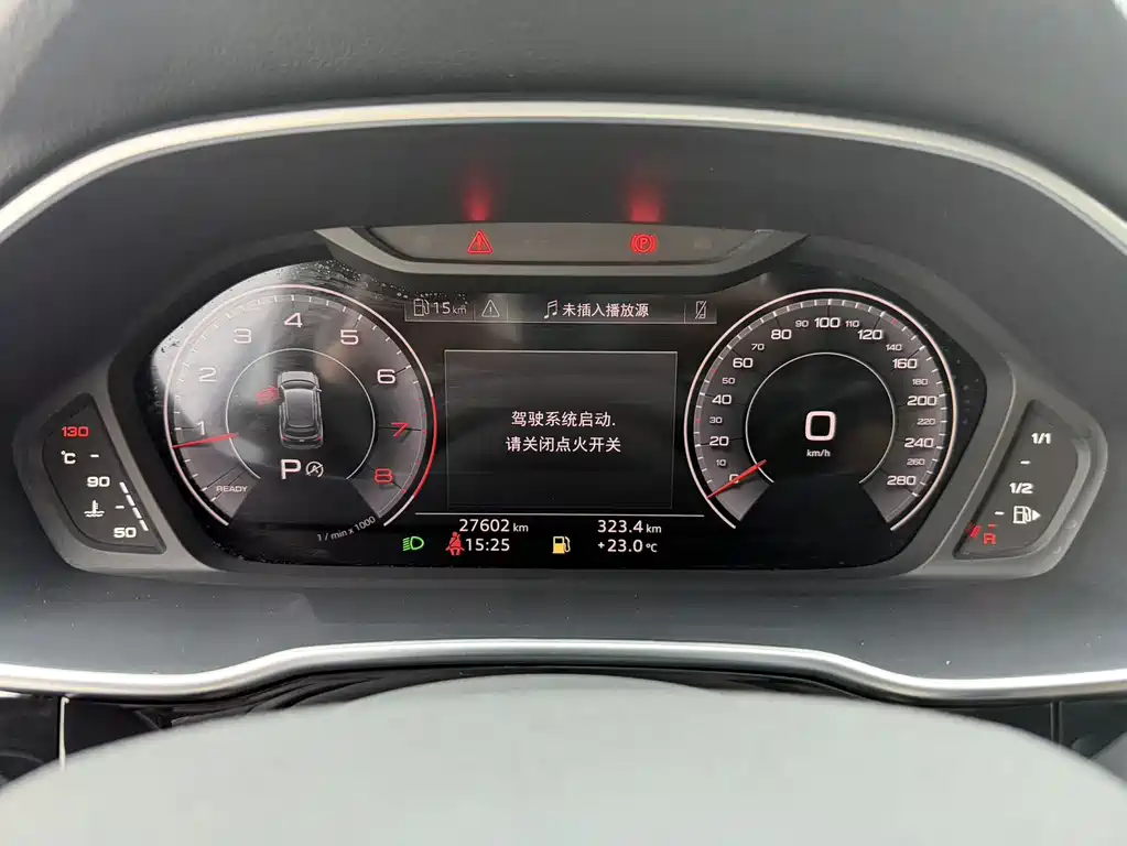 Audi Q3 2023 — фото 15