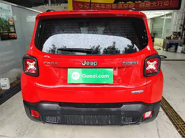 Jeep Freeman 2018